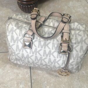 Michael Kors bag